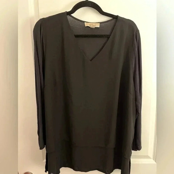 Michael Kors Black Blouse - Picture 1 of 4